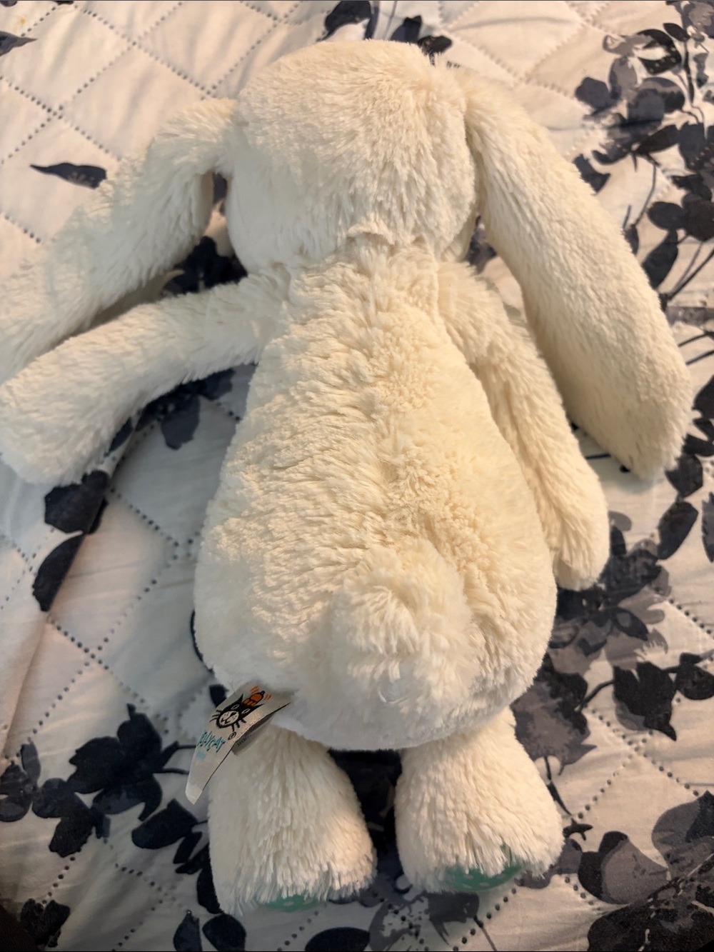 Medium sized cream jellycat with mint polka dot design, canada exclusive - Picture 5 of 5